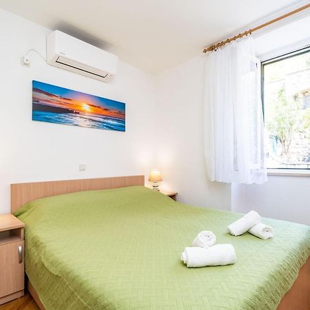Central Apartment With Terrace Dubrovnik Buitenkant foto