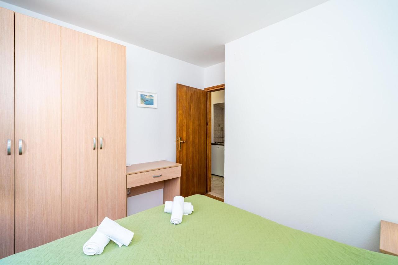 Central Apartment With Terrace Dubrovnik Buitenkant foto